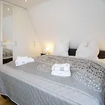 Haus-kampen-hans-hansen-wai-47-vorn *